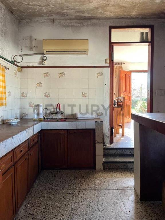 casa en médanos de solymar, 600m de la playa. 720m2 en es...