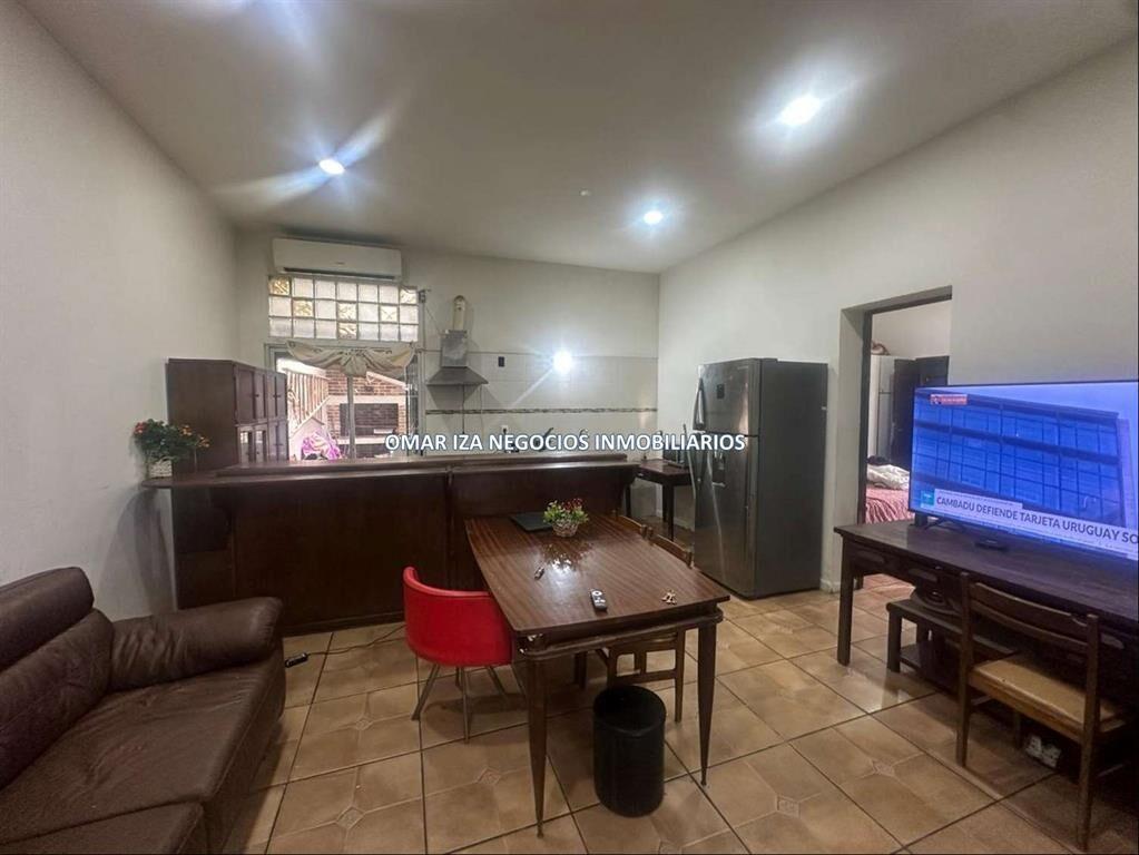 VENTA CASA PH EN BRAZO ORIENTAL, 3 DORMITORIOS , JARDIN AL