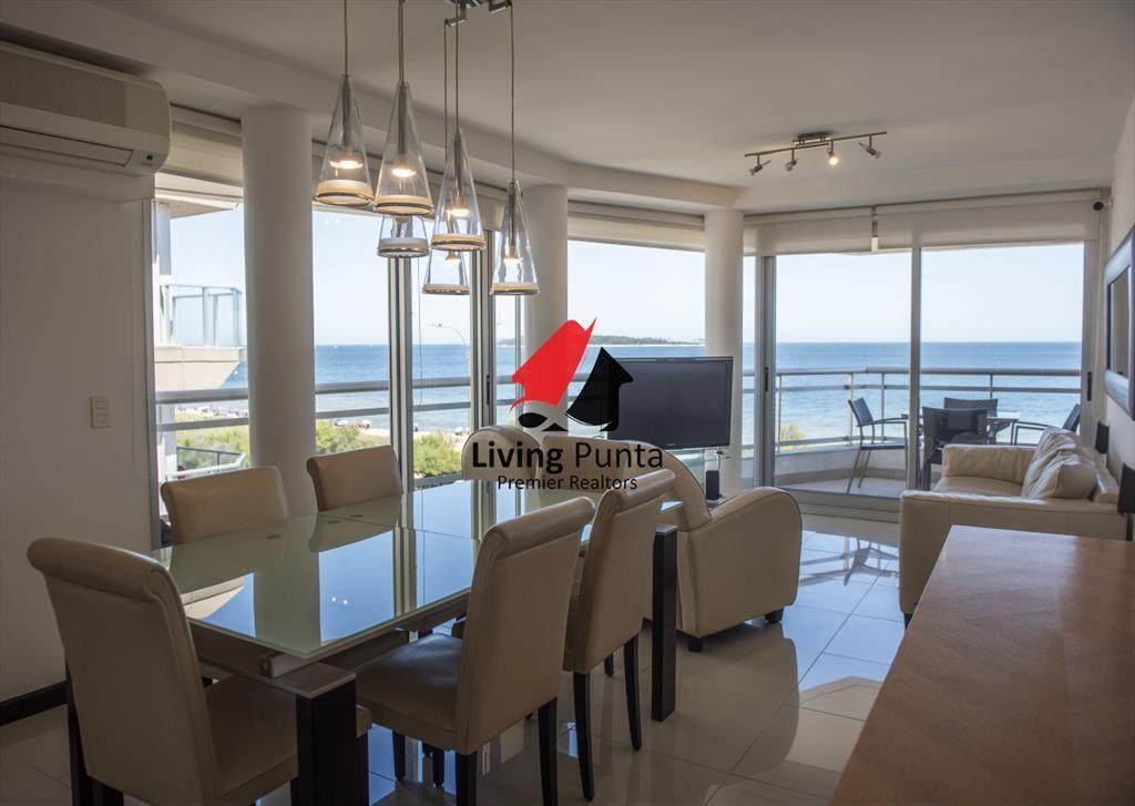 Vende hermoso Penthouse en Playa Mansa con azotea