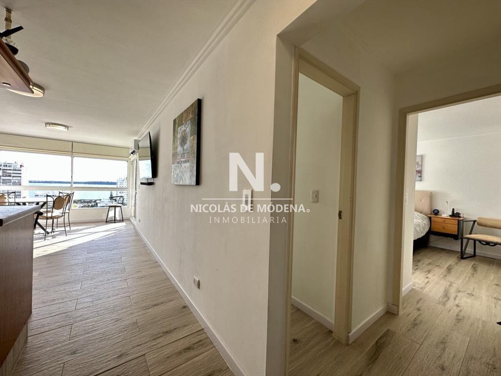 Apartamento en venta  de dos dormitorios en del