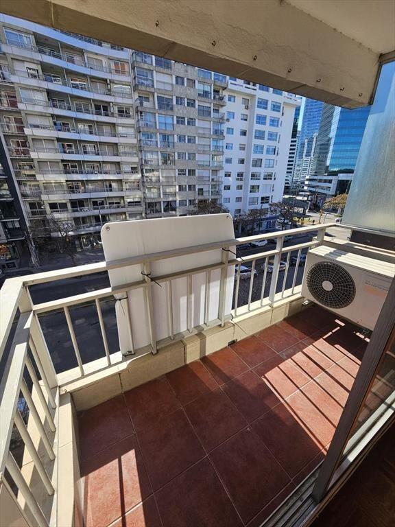 26 y Luis Alberto de Herrera, 78 m2 , 3 dormitorios, 2 baño