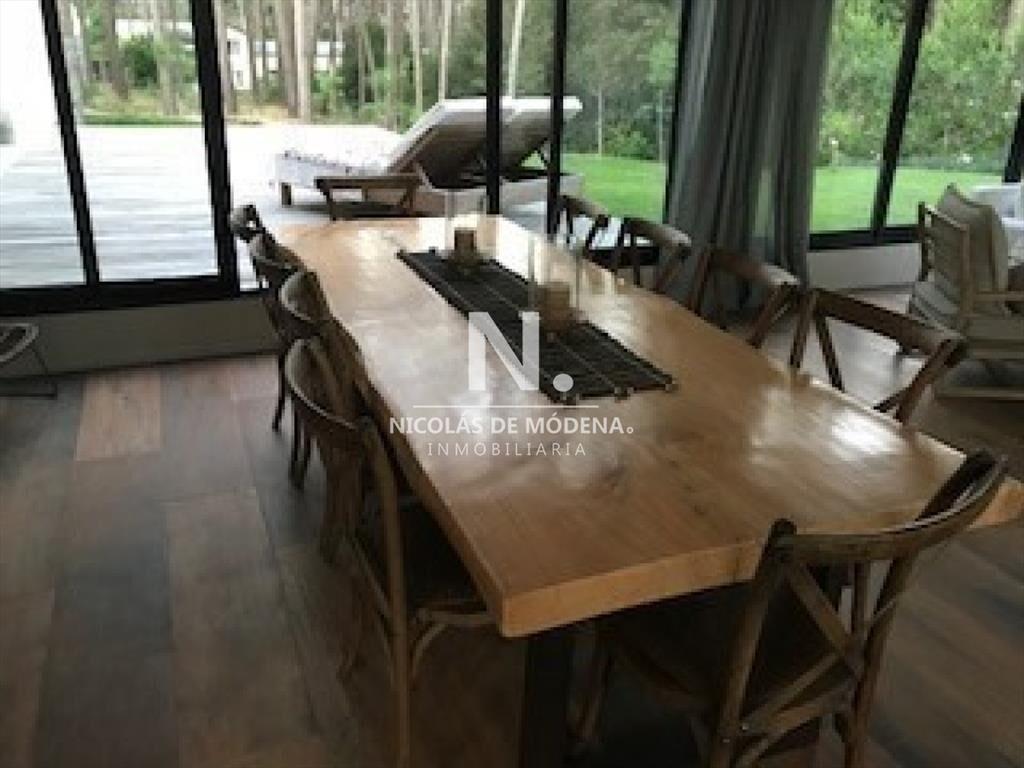 Espectacular casa en alquiler, Laguna Blanca