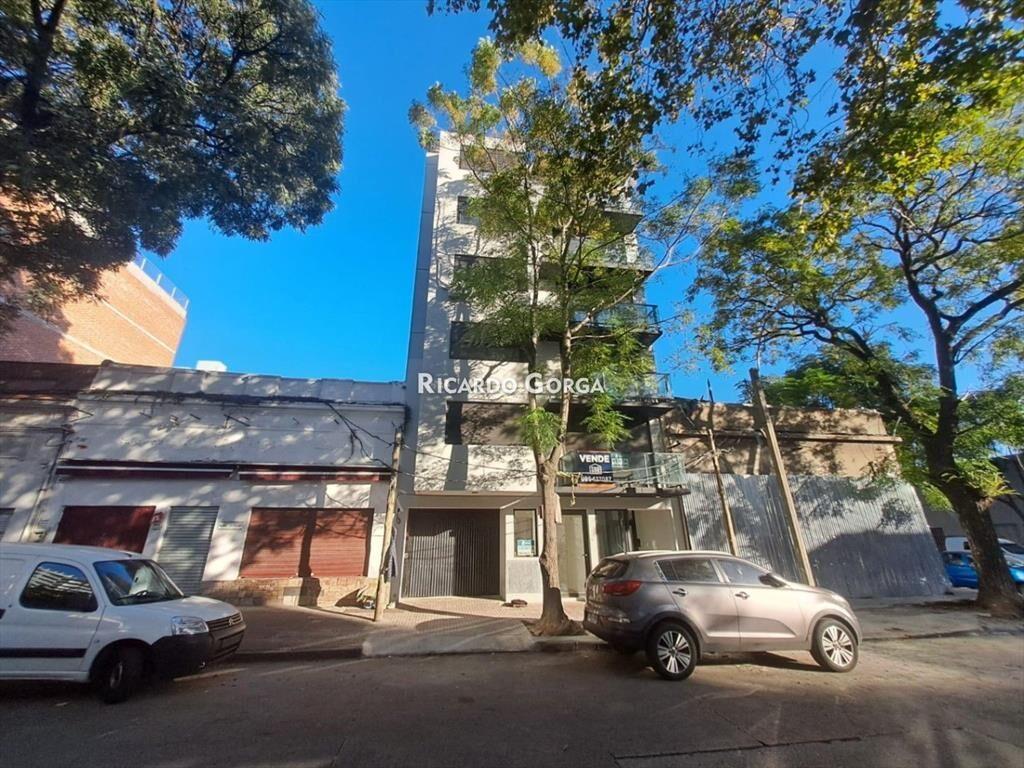OPORTUNIDAD PARA EDIFICAR PROX A BR ARTIGAS Y AL SHOPPIN...