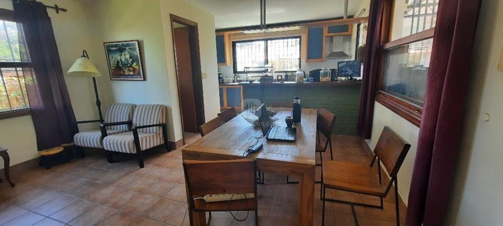 ATLANTIDA - HERMOSO CHALET CON VISTA AL MAR
