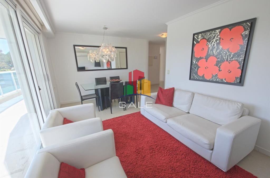 Apartamento en venta 3 dormitorios con parrillero