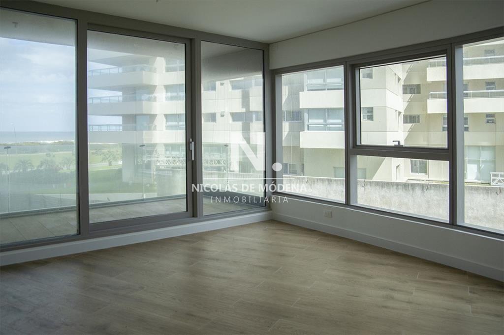 Departamento en venta en Torre de categoria en de