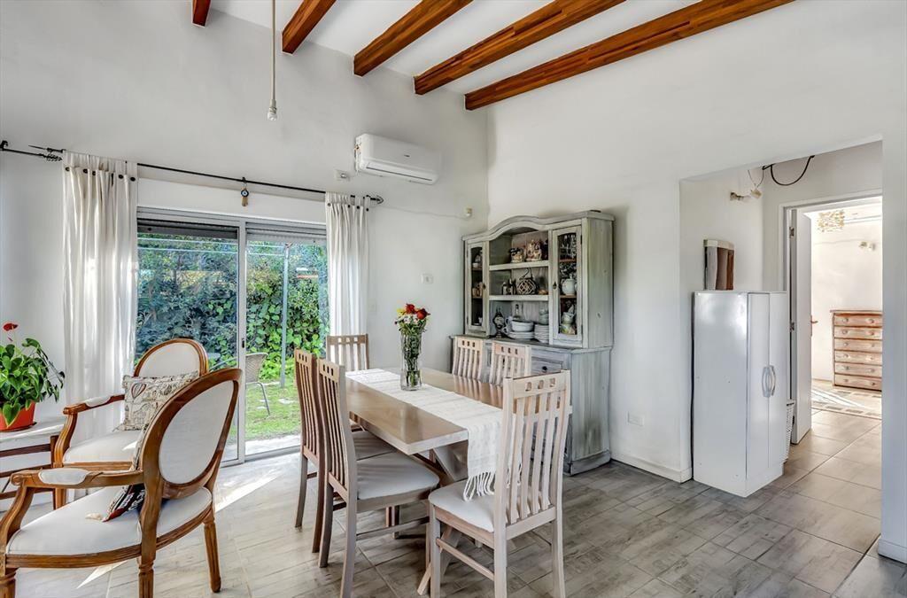 Se vende casa  Bal. Buenos Aires a cuadras del mar