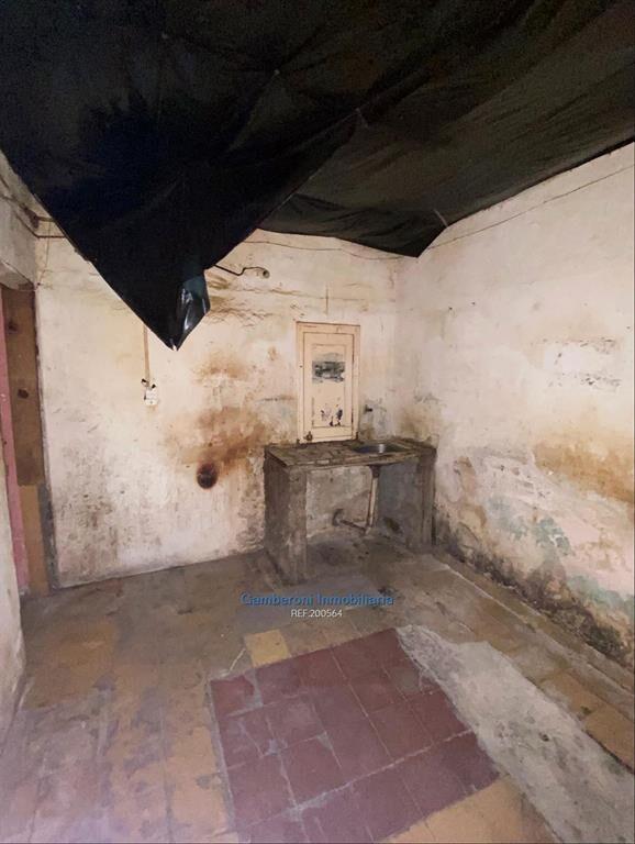 Alquiler de local comercial y vivienda en Peñarol.