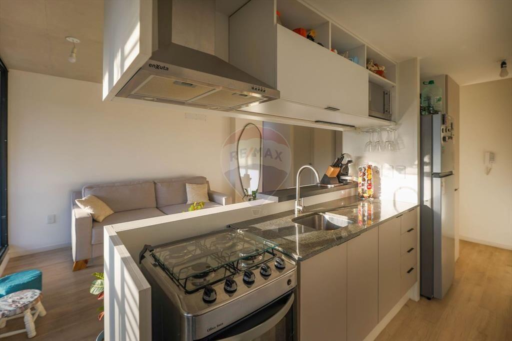 VENTA DEPARTAMENTO 2 DORM GARAGE AGUADA CON RENTA