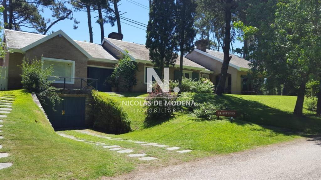 Excelente casa en alquiler en zona residencial!!!