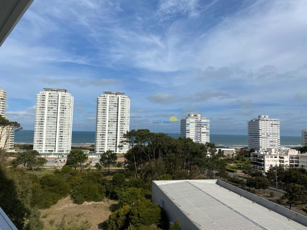 Apartamento de 2 dormitorios en alquiler temporal