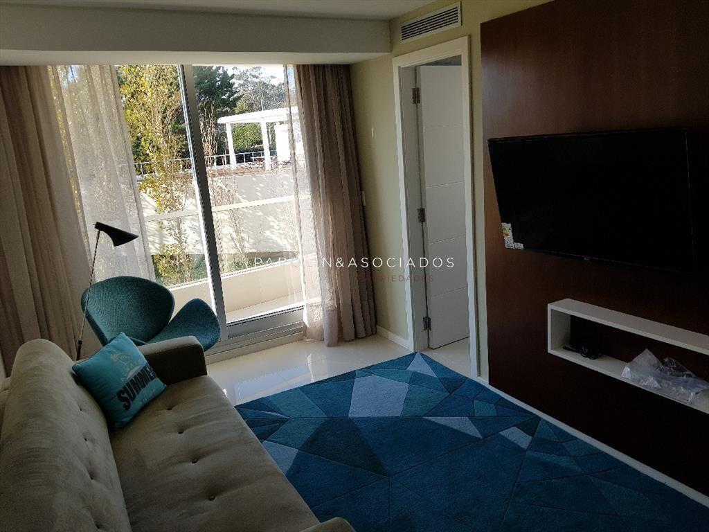 Apartamento a estrenar en venta con 3 suites mas