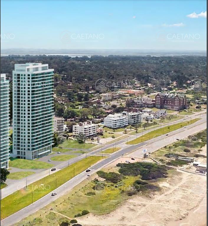 Venta apartamento - 3 dormitorios. Playa Brava,