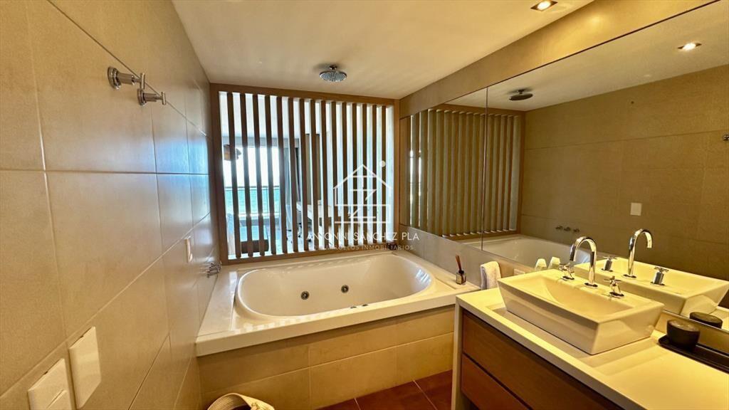 Venta Penthouse 5 dormitorios Punta del Este