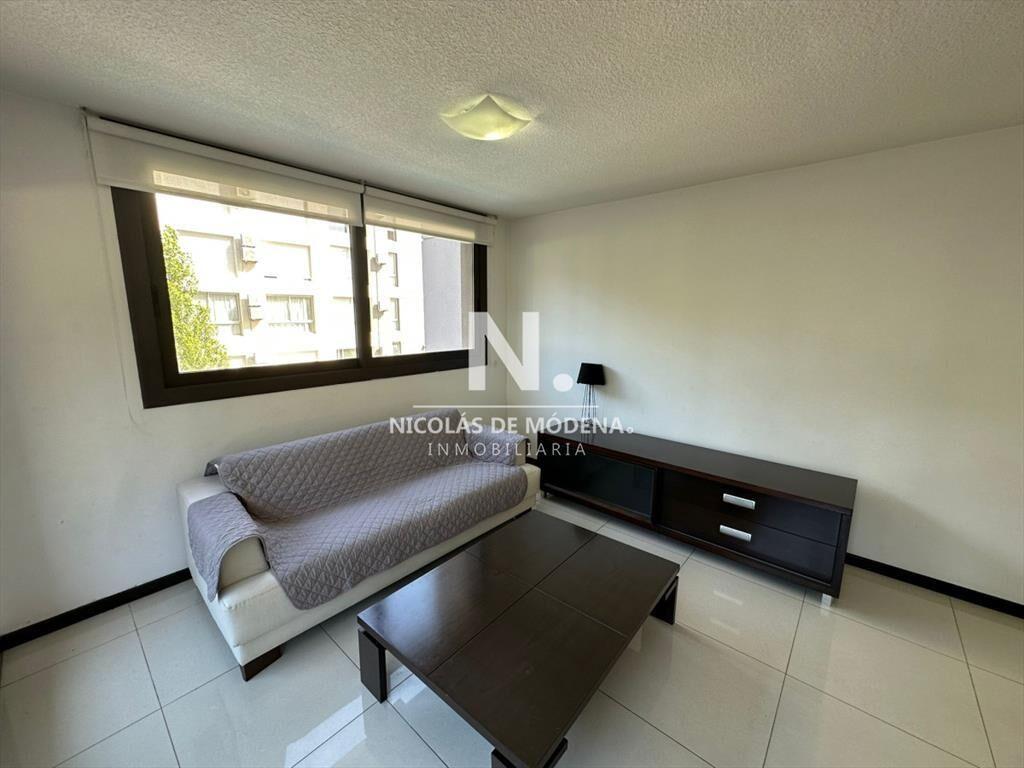 Departamento en venta con excelente ubicación.