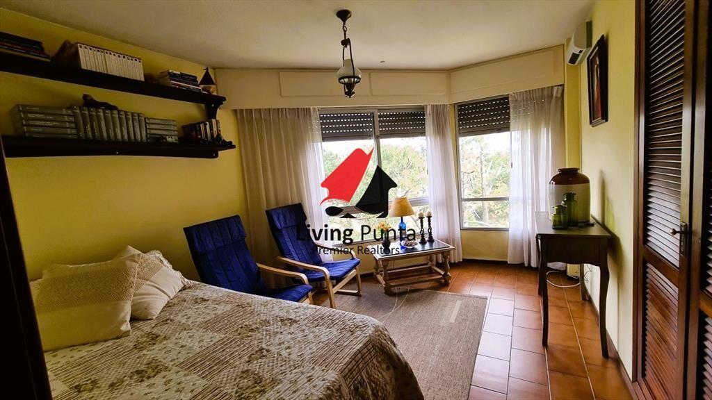 Apartamento en Roosevelt, 3 dormitorios *