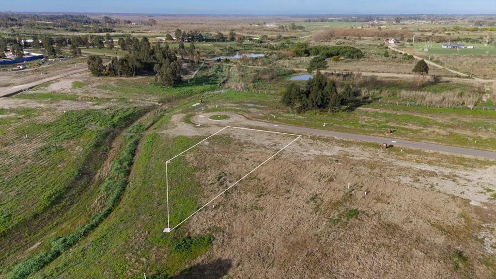 Venta Terreno, frente al lago, Cavas de la Tahona