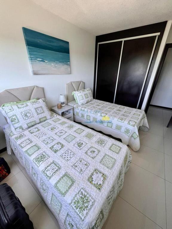 En venta apartamento con excelente vista, de 3 en