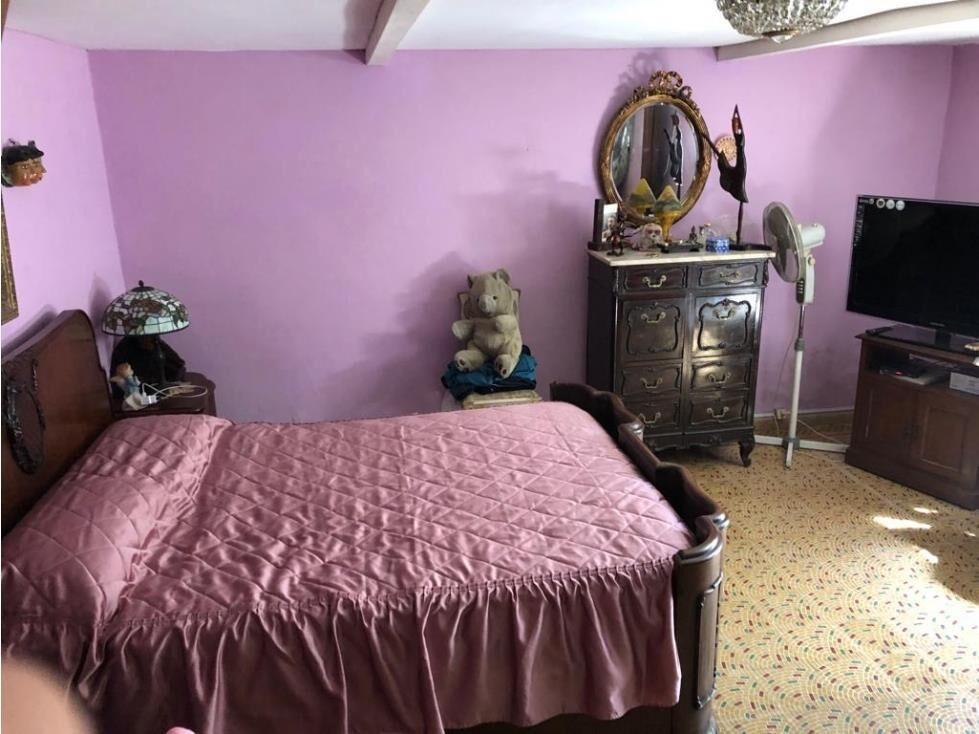 AL485/3 Venta Casa 3 Dorm, Perez Castellanos cochera/parrill