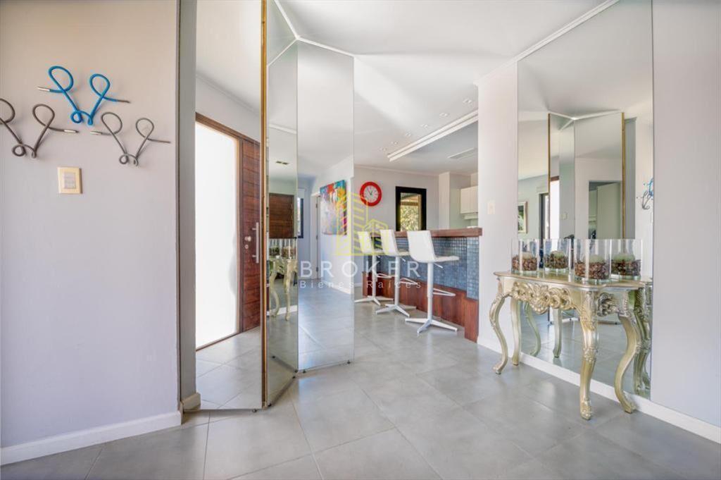 Casa 3 dormitorios barrio privado, Pinares. Punta