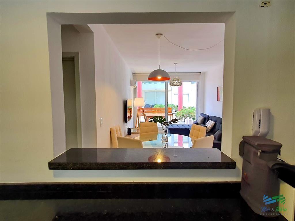Vendo apartamento 2 dormitorios con gran terraza