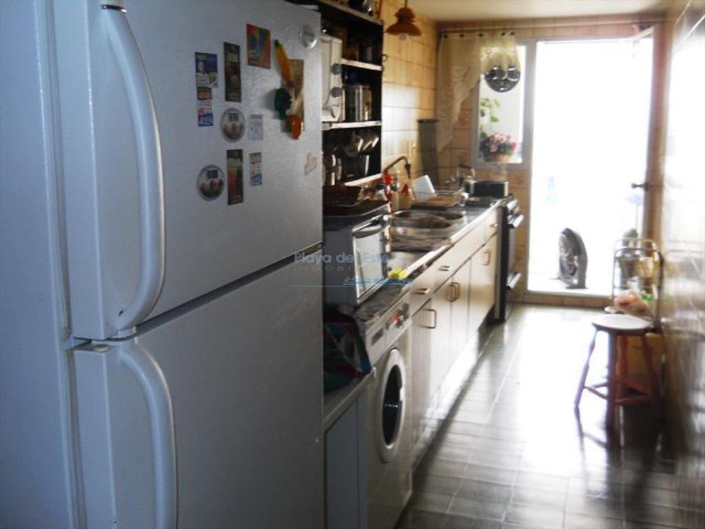 Apartamento en Roosevelt, 3 dormitorios *