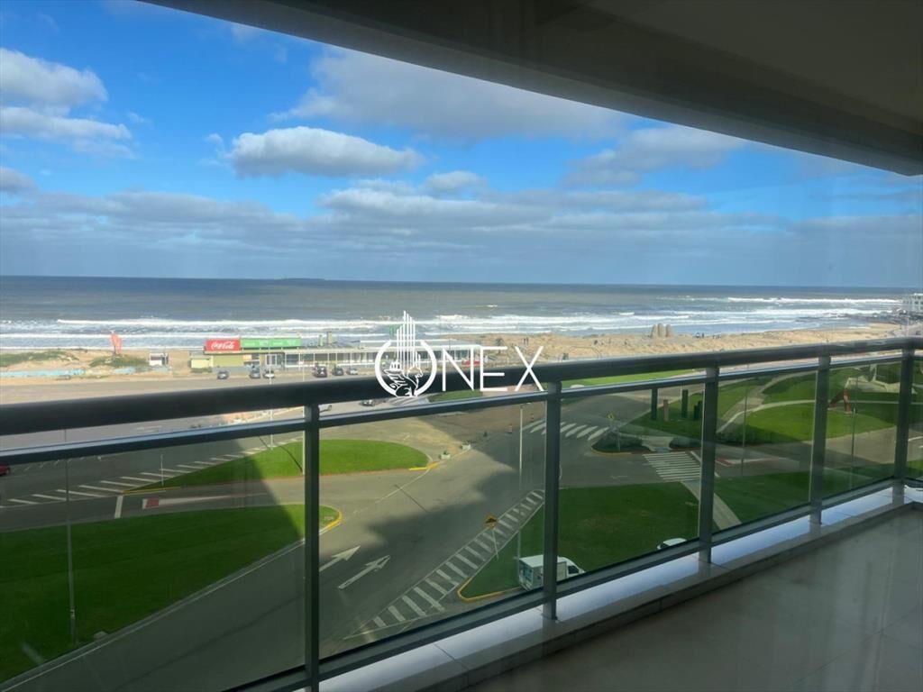 Venta apartamento de 3 dormitorios en suite más