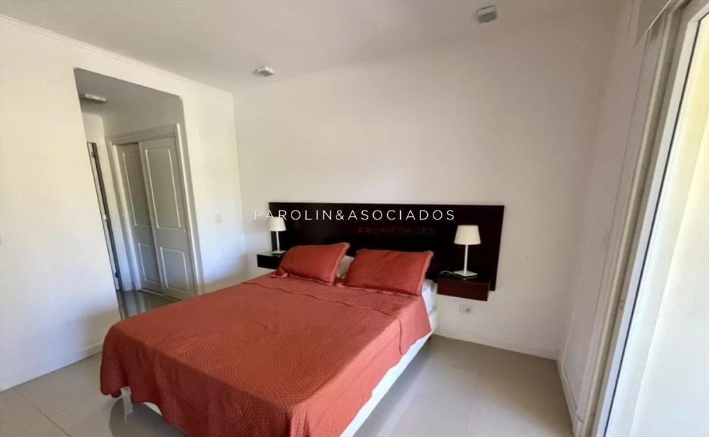 Apartamento en venta de 2 dormitorios en Solanas,