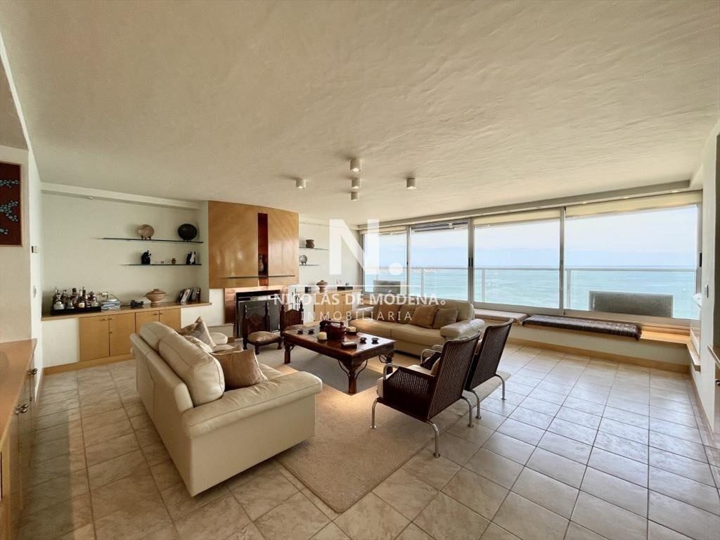 Venta Semipiso frente al mar en Punta del Este, 8