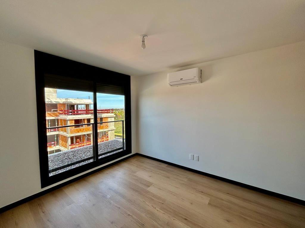 Venta de Penthouse con 3 dormitorios en Barra de carrasco