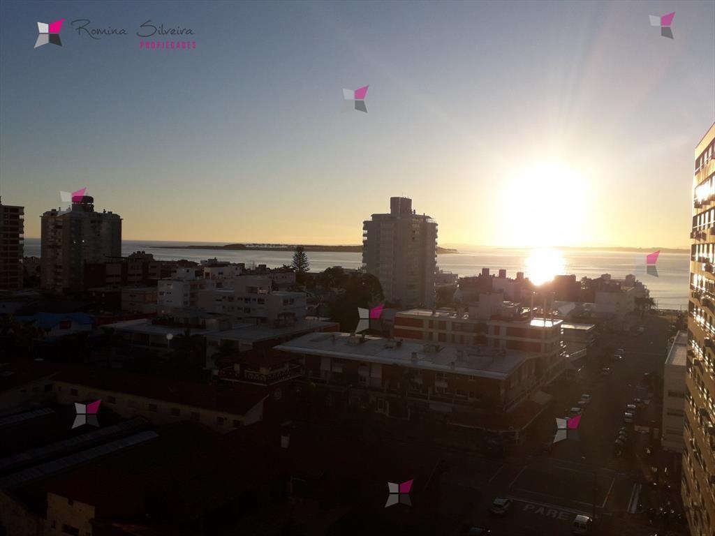 VENTA APARTAMENTO DE 1 DORMITORIO EDIFICIO SANTOS DUMONT