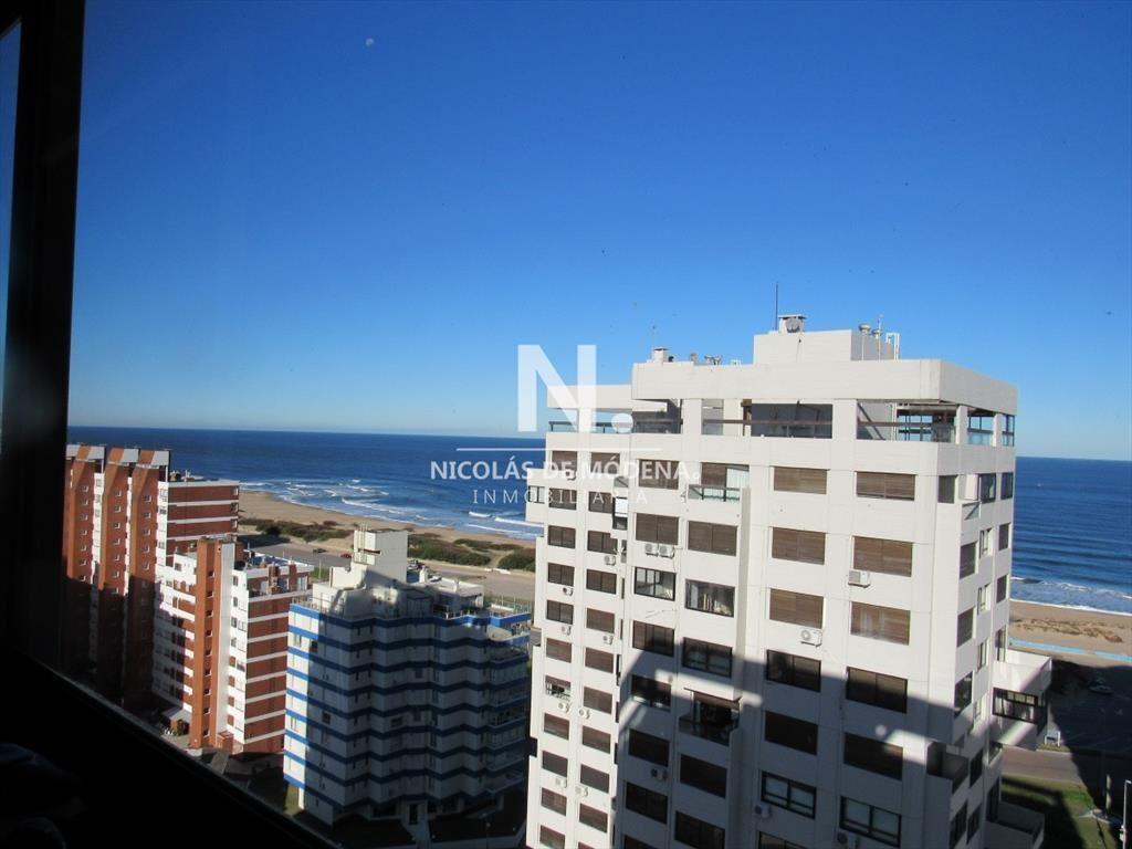 Venta y alquiler de apartamento de 3 dormitorios en Punta d