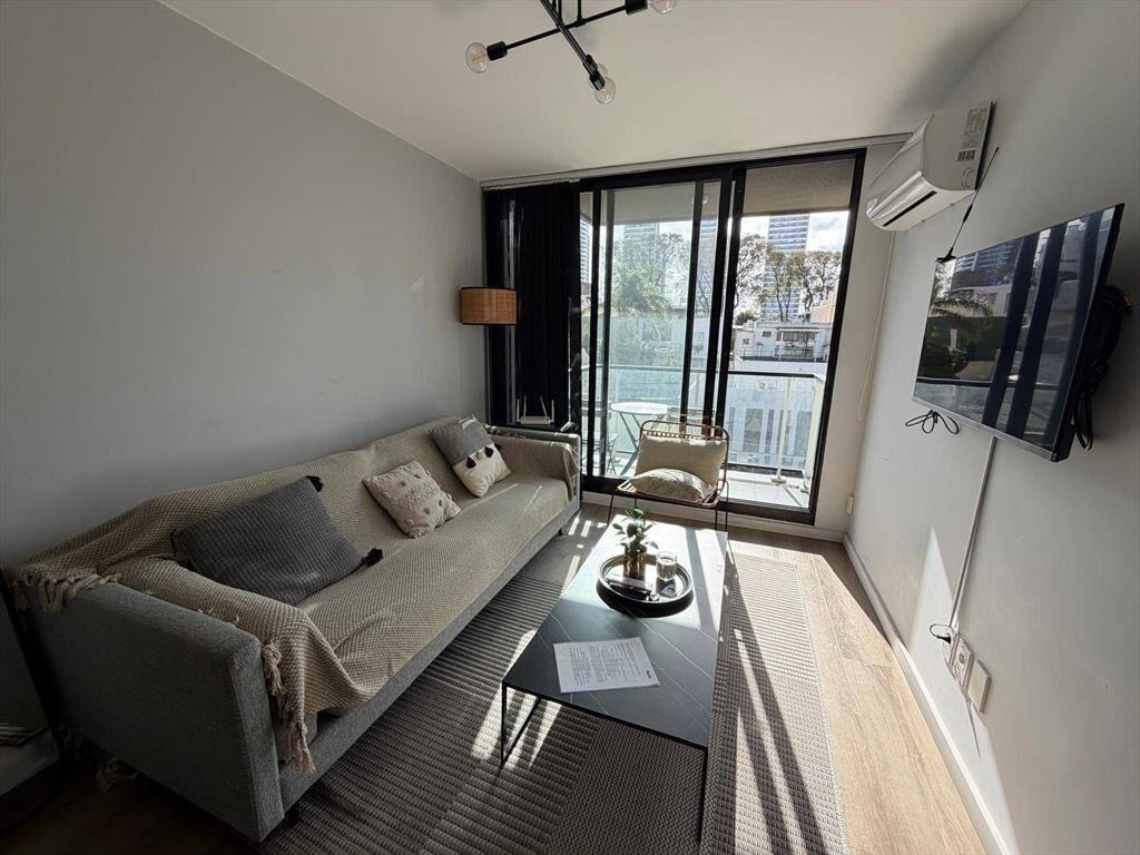Alquiler de Apartamento en Rambla República de Chile con Mue