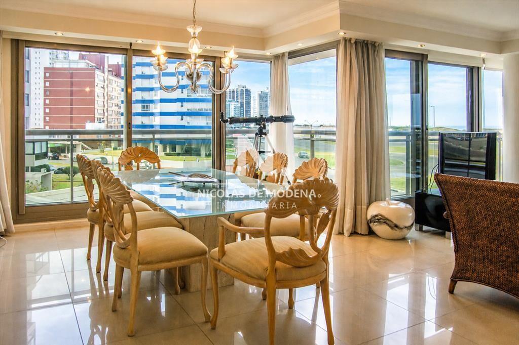 Departamento de 3 dormitorios + dependencia en Torre Imperi