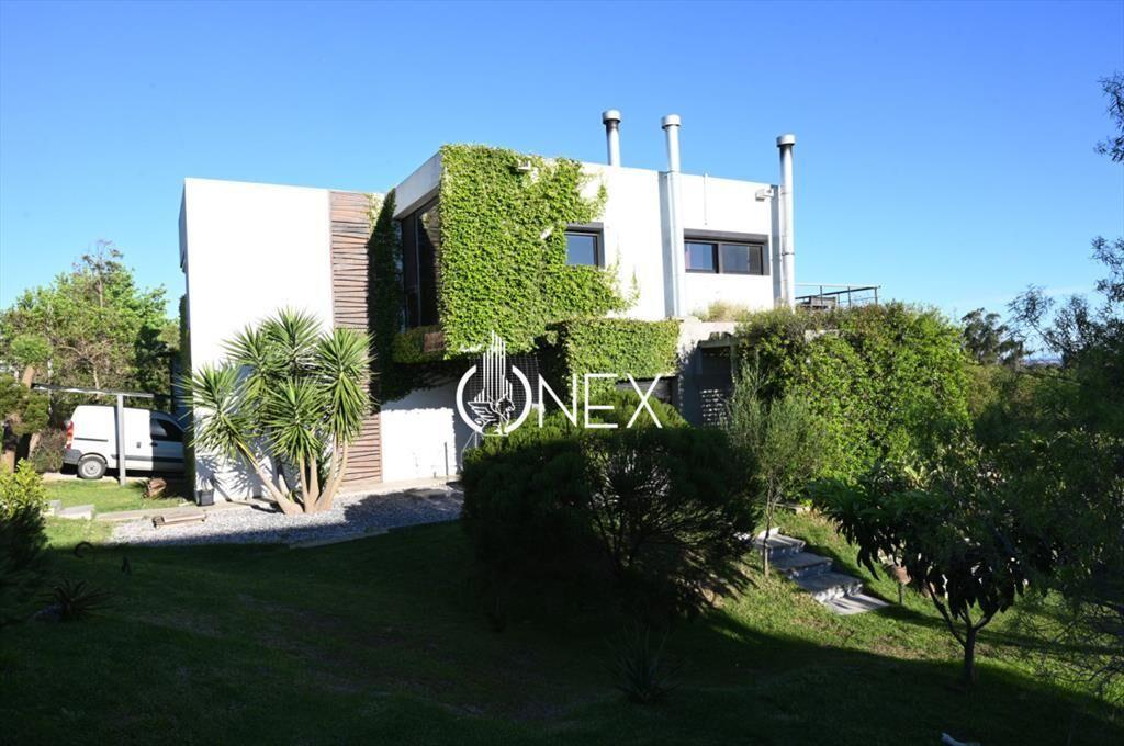 SE VENDE EXCELENTE PROPIEDAD EN PLAYA HERMOSA, DE