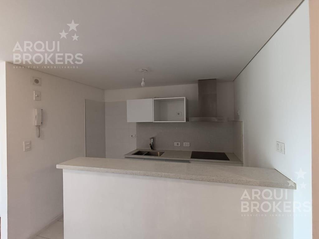 Venta apartamento un dormitorio en Barrio Sur - 705