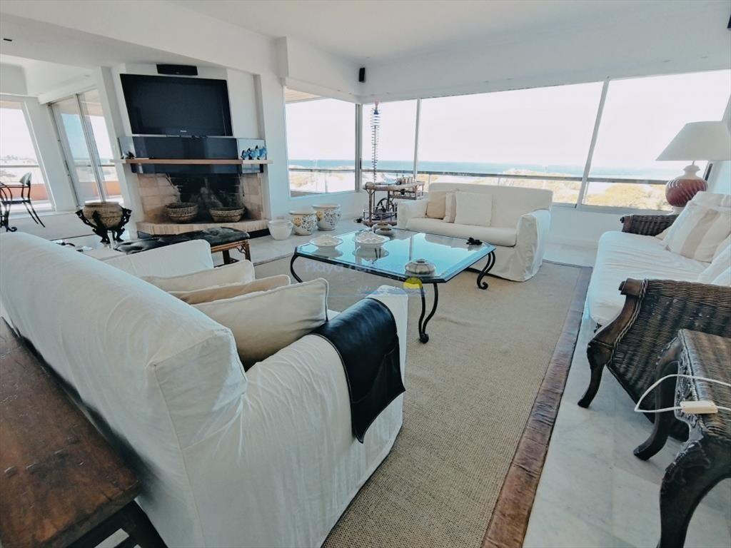 ALQUILER POR TEMPORADA HERMOSO APARTAMENTO DUPLEX