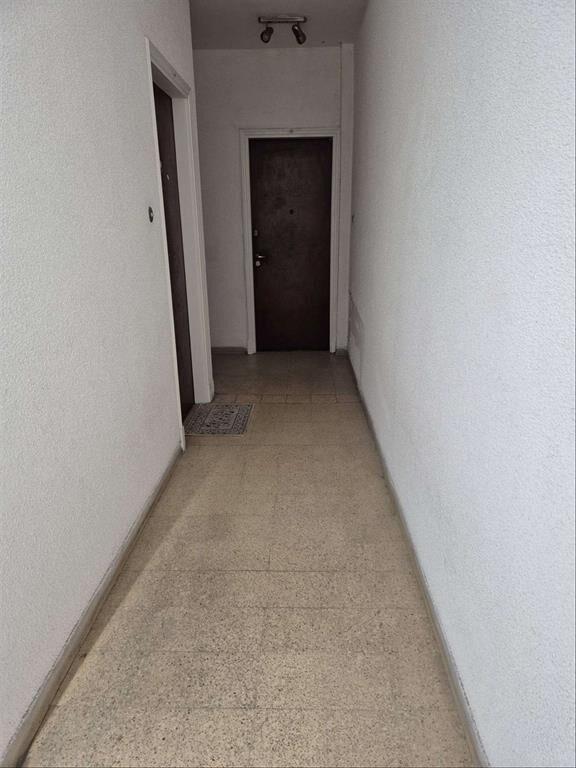 ALQUILER DE APARTAMENTO CENTRO A NUEVO. EN SEGUNDO PISO POR