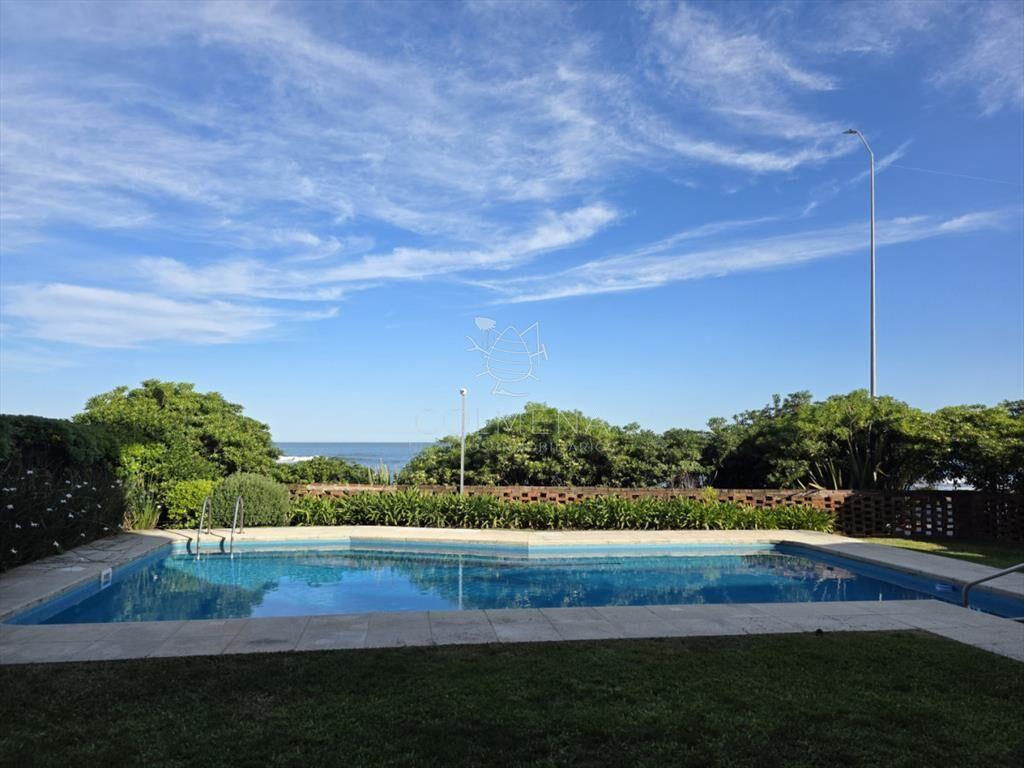 Apartamento en Peninsula frente al mar