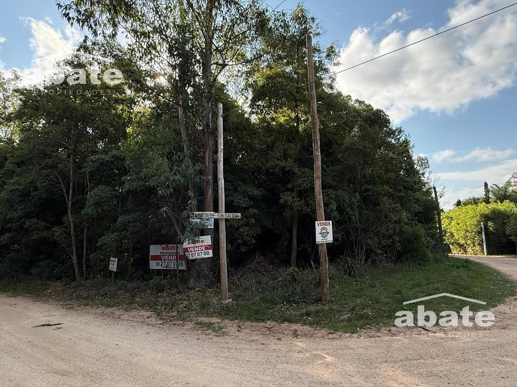 Venta de terreno a metros de Laguna del Sauce
