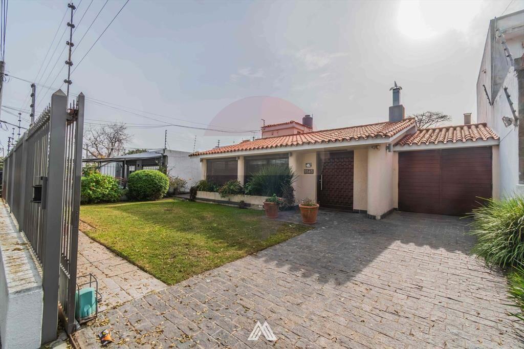 ALQUILER CASA con piscina en Punta Gorda, 4 dorm