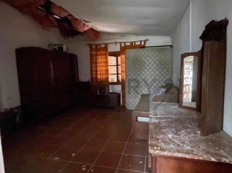 Chacra con casa y galpón en Santa Rosa de 4 hectáreas con...