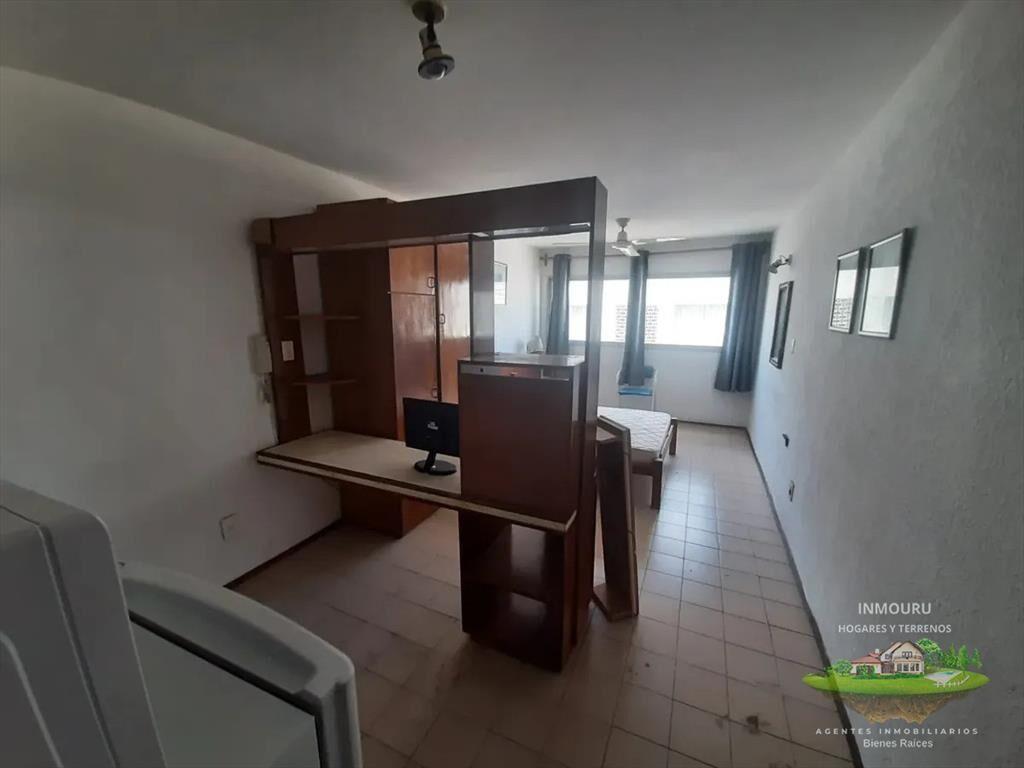Alquilo Apartamento luminoso tipo monoambiente en el Centro