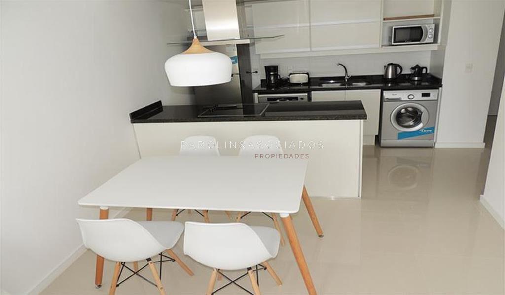 Apartamento de 2 dormitorios en venta en Torre
