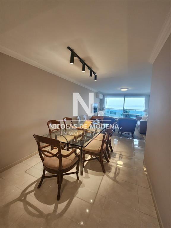 Vende apartamento de 2 dormitorios en Mansa, del
