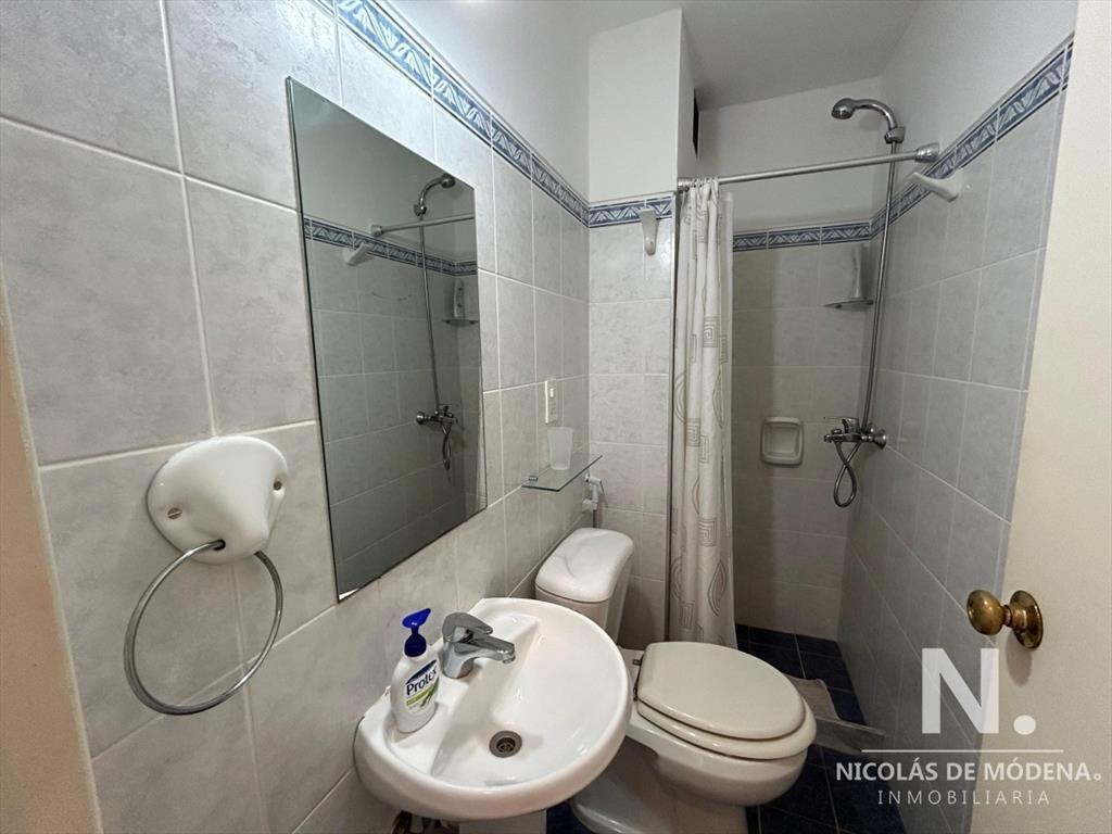 Apartamento de 2 dormitorios en venta en Playa Brava