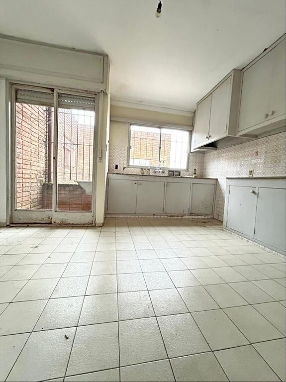Casa en venta c/ cochera en Carrasco