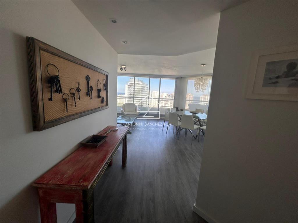 HERMOSO PENTHOUSE EN VENTA OCEAN DRIVE