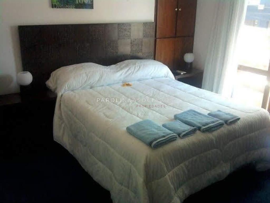 Casa en venta de 4 dormitorios en Punta del Este.