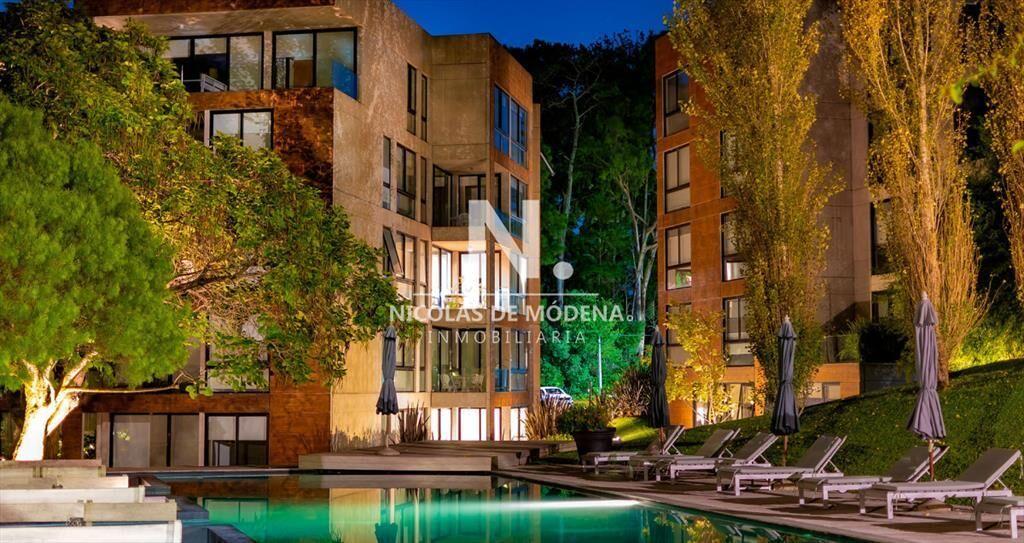 Apartamento con excelente equipamiento !